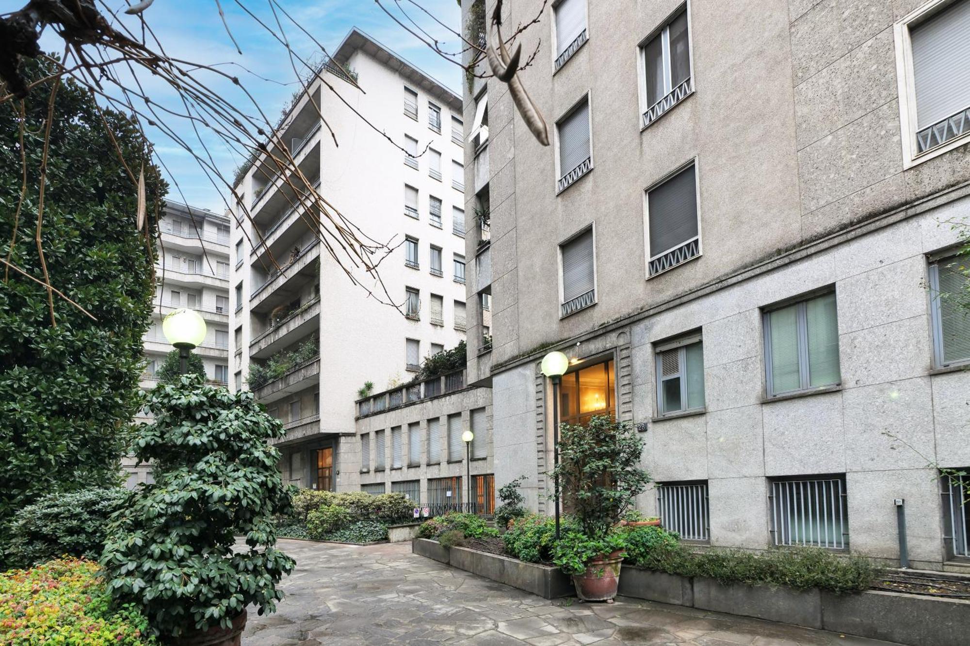 Contempora Apartments - Visconti Di Modrone Milan Exterior photo